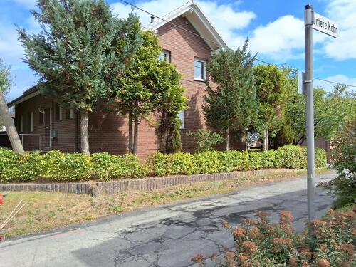 Foto - grosses EinZweifamilienhaus in zentraler Lage zu verkaufen