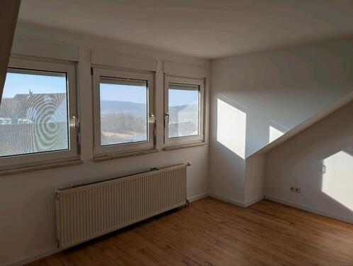 Foto - 2 Zimmer Dachgeschoßwohnung zur Miete in Reinheim