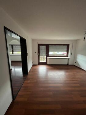 Foto - 4 Zimmer Etagenwohnung zur Miete in Külsheim