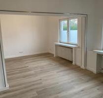 Renovierte 3ZKB mit Einbauküche und Terrasse in PW-Eisbergen - Porta Westfalica