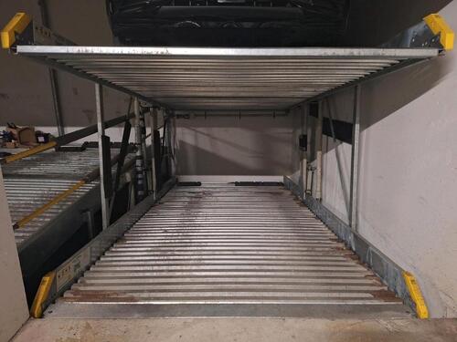 Foto - Tiefgaragenstellplatz - 50,00 EUR Miete,