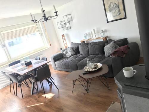 Foto - Schöne kernsanierte 4-ZKB Wohnung ab März 2026 zu vermieten