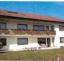 Souterrain Wohnung - 1.200,00&nbsp;EUR Kaltmiete, ca.&nbsp; 130,00&nbsp;m&sup2; in Bernhardswald (PLZ: 93170)