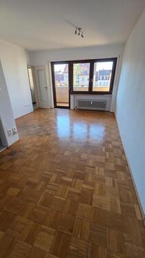 Foto - Sonnige,ruhige 1-Zimmerwhg. 30 qm, attraktiver Balkon, Habichtstr