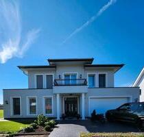 Luxus Stadtvilla Haus 1 bis 2 Familienhaus Spa Indoorpool Bj 2021 - Espelkamp