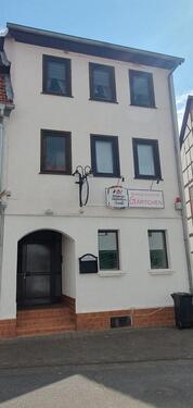 Foto - Mehrfamilienhaus mit freier Gaststätte