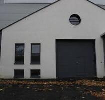 Halle | Lagerraum | Garage - 1.250,00 EUR Miete, in Bielefeld (PLZ: 33619) Schildesche
