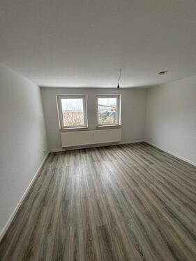 Foto - !!ERSTBEZUG NACH RENOVIERUNG!! *Modernes Badezimmer**Helle Räume**