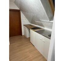 1,5 Zimmer in einer 2er-WG - 510,00&nbsp;EUR Kaltmiete, ca.&nbsp; 18,00&nbsp;m&sup2; in Reutlingen (PLZ: 72764)