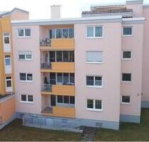 Großzügige, renovierte 3,5 Zimmer Wohnung mit zwei Balkonen - Villingen-Schwenningen