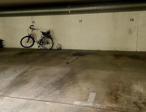 Foto - Tiefgaragen-Stellplatz in Kaarst Mitte zu vermieten ab 01.04.