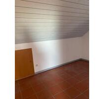 Schöne 3 Zimmer Wohnung mit Aussicht in Würzburg-Oberdürrbach