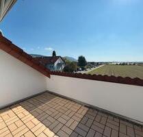 Charmante Dachgeschosswohnung in Hirschberg an der Bergstraße