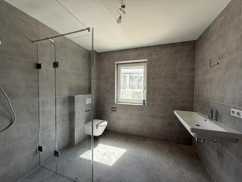 Foto - Moderne Obergeschoss Wohnung über zwei Ebenen mit Balkon und Tiefgarage in Pförring