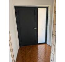 Moderne 2-Zimmer-Wohnung mit Terrasse und Stellplatz - Horn-Bad Meinberg