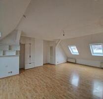 DG Wohnung, direkt an der Uni Mensa Ulmenstraße. Sofortbezugsfrei - Rostock