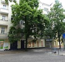 Modernisierte 2-Zi-Wohnung Moabit mit 2 Balkonen Bruttok.1.195 € - Berlin Mitte