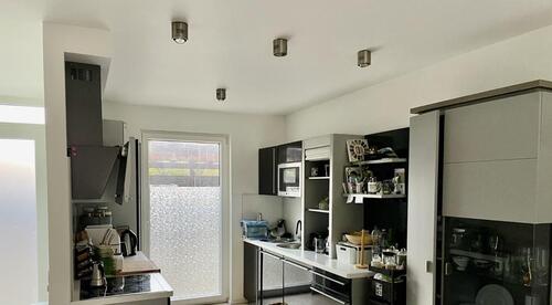 Foto - Helles, teilmöbliertes Reihenhaus mit 4,5 Zimmern, Einbauküche un