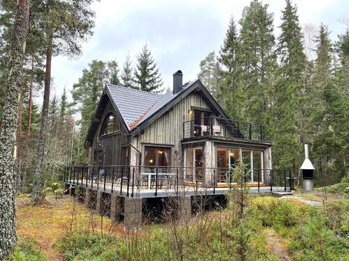 Foto - Schweden Ferienhaus Alleinlage mit Motorboot Hot-Tub am See
