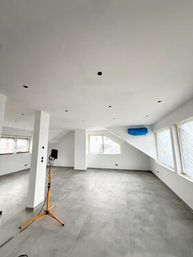 Foto - Erstbezug Moderne Vollsanierte 4-Zimmer Wohnung in Bad Neuenahr