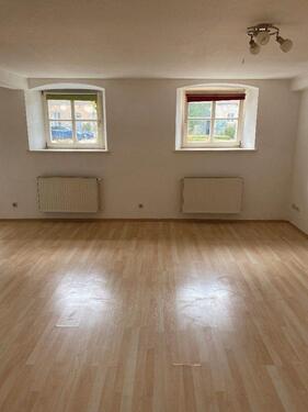 Foto - 3-Zimmer-Wohnung Souterrain - 450,00&nbsp;EUR Kaltmiete, ca.&nbsp; 64,00&nbsp;m&sup2;