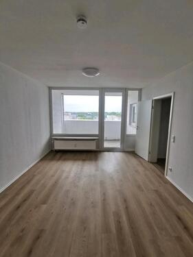 Foto - Modernisierte 2-Zimmer-Eigentumswohnung mit Balkon & Aufzug