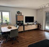 Neuwertige Wohnung inkl. Küche und 2 PKW Stellplätzen am Ortsrand - Unterroth