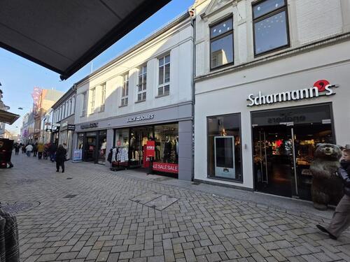 Foto - Hochfrequenzlage in der Oldenburger Innenstadt- Ladenfläche