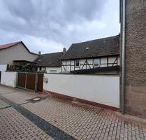 schöne objekt zu vermieten - 599,00&nbsp;EUR Kaltmiete, ca.&nbsp; 170,00&nbsp;m&sup2; in Kyffhäuserland (PLZ: 99707)