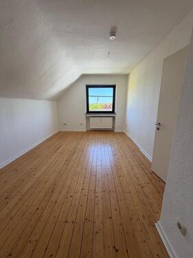 Foto - 1 Zimmer Dachgeschoßwohnung zur Miete in Mülheim an der Ruhr