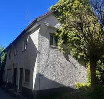 Haus zur Kernsanierung mit viel Potenzial in Lauingen - Lauingen (Donau)