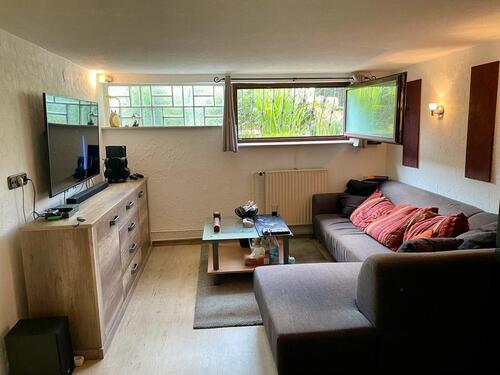 Foto - Ruhige Souterrain Wohnung mit EBK