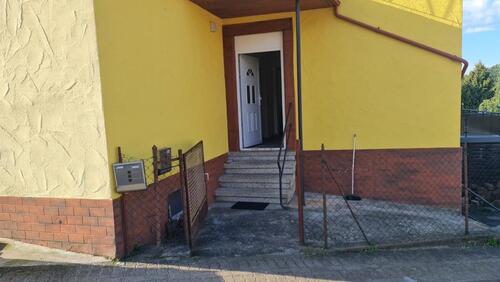 Foto - Kaiserslautern: Kosmetiksalon apparativ mit Geräten unter ZVM ab