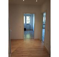 4-Zimmer Erdgeschoss-Wohnung mit Gemeinschaftsgarten und Balkon - Mönchengladbach Süd 4-Zimmer Erdgeschoss-Wohnung mit Gemeinschaftsgarten und Balkon - Mönchengladbach Süd