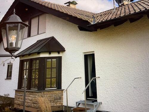 Foto - Traumhaft schönes freistehendes 1-2 Familienhaus Nähe Backnang