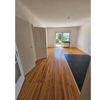 Helle & grozügige 3 - 4 Zimmer Wohnung - Riegelsberg