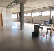 Lager Halle Gewerbefläche - 2.100,00&nbsp;EUR Kaltmiete, ca.&nbsp; 5,80&nbsp;m&sup2; in Backnang (PLZ: 71522)