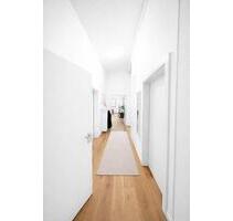 Großzügige 3 Raum Wohnung in ruhiger Lage mit großer Terrasse - Leuna