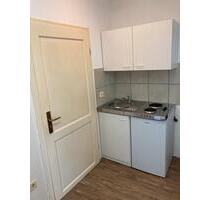 1 Zi- Appartement in Abenberg - 310,00&nbsp;EUR Kaltmiete, ca.&nbsp; 13,00&nbsp;m&sup2; in Abenberg (PLZ: 91183)
