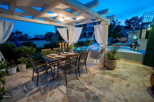 Foto - Haus mit Pool beheizt & Jacuzzi Insel Vir Dalmatien bei Zadar