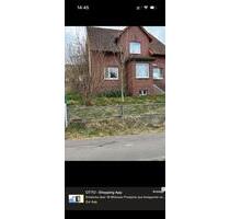 Zweifamilienhaus mit Baugrundstück in Kleinenbremen - Bückeburg