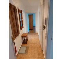 Möblierte 3-Zimmer Wohnung mit Balkon zzgl. NK Ideal als WG - Halle (Saale) Damaschkestraße