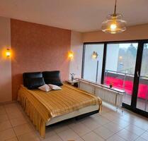 Attraktive Wohnung in ruhiger Lage mit großem Balkon & Fernblick - Rengsdorf