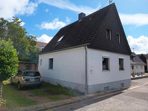 Foto - Alleinstehendes Haus auf der Röchlinghöhe (VK)