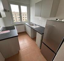 Demnächst auch mit Einbauküche! Helle 3-Zimmer-Wohnung! - Seeland Gatersleben