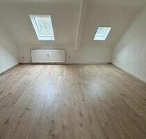 WG-Zimmer in heller, renovierter 80qm Wohnung in Dudweiler - Saarbrücken