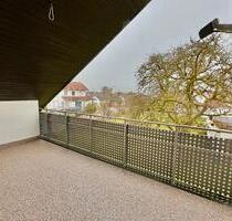 Frisch renovierte 4-Zimmer-Wohnung mit Balkon in ErbachErsingen