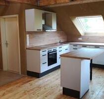 Ökologisch sanierte 3-Zimmer-Dachgeschosswohnung mit Blick ins Gr - Bad Berleburg