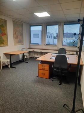 Foto - Büro zu vermieten - 350,00 EUR Kaltmiete,