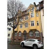 Zentral gelegene und frisch renovierte DG-Wohnung - Saarbrücken Eschberg